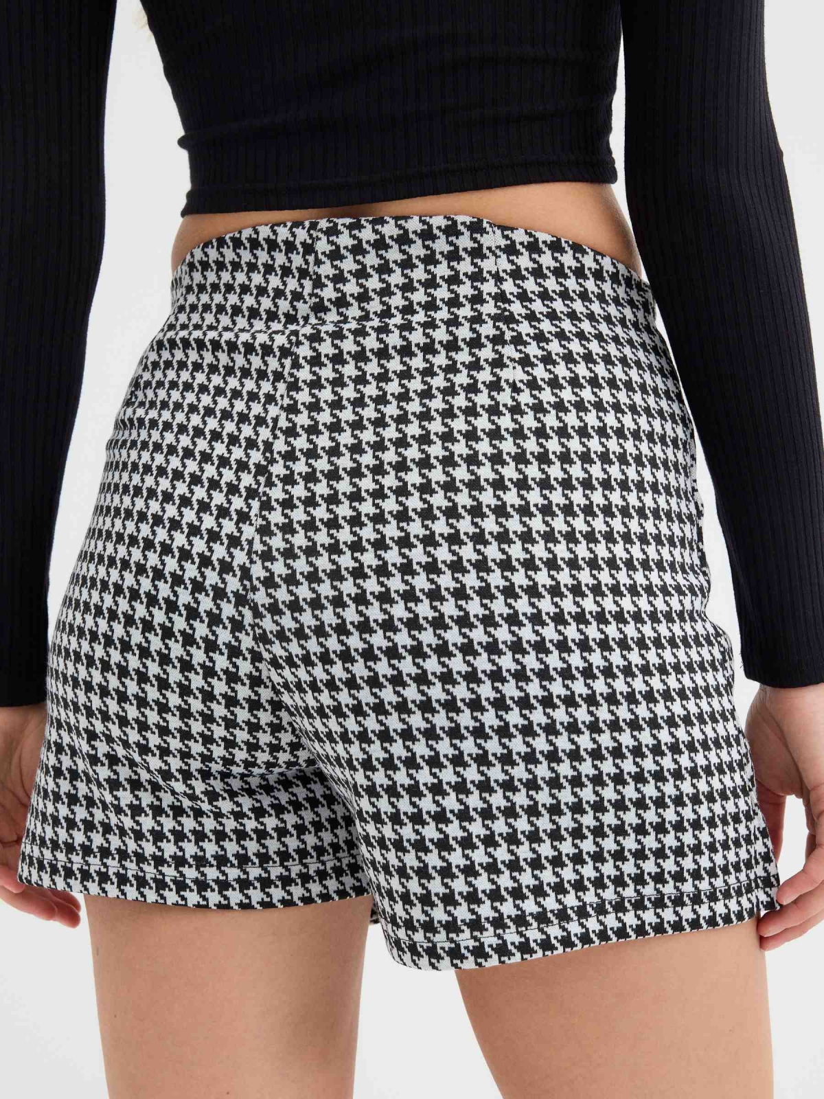 Jacquard vichy skort black detail view