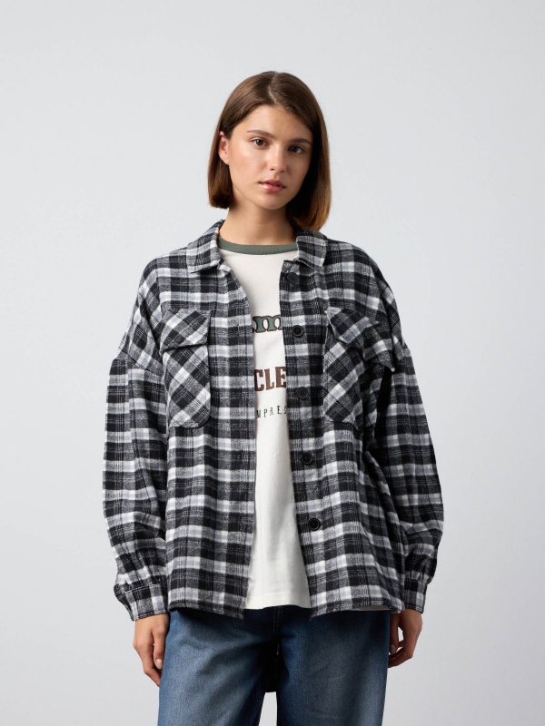 Oversized plaid overshirt black middle front view