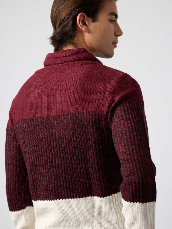 Block color turtleneck sweater burgundy detail view