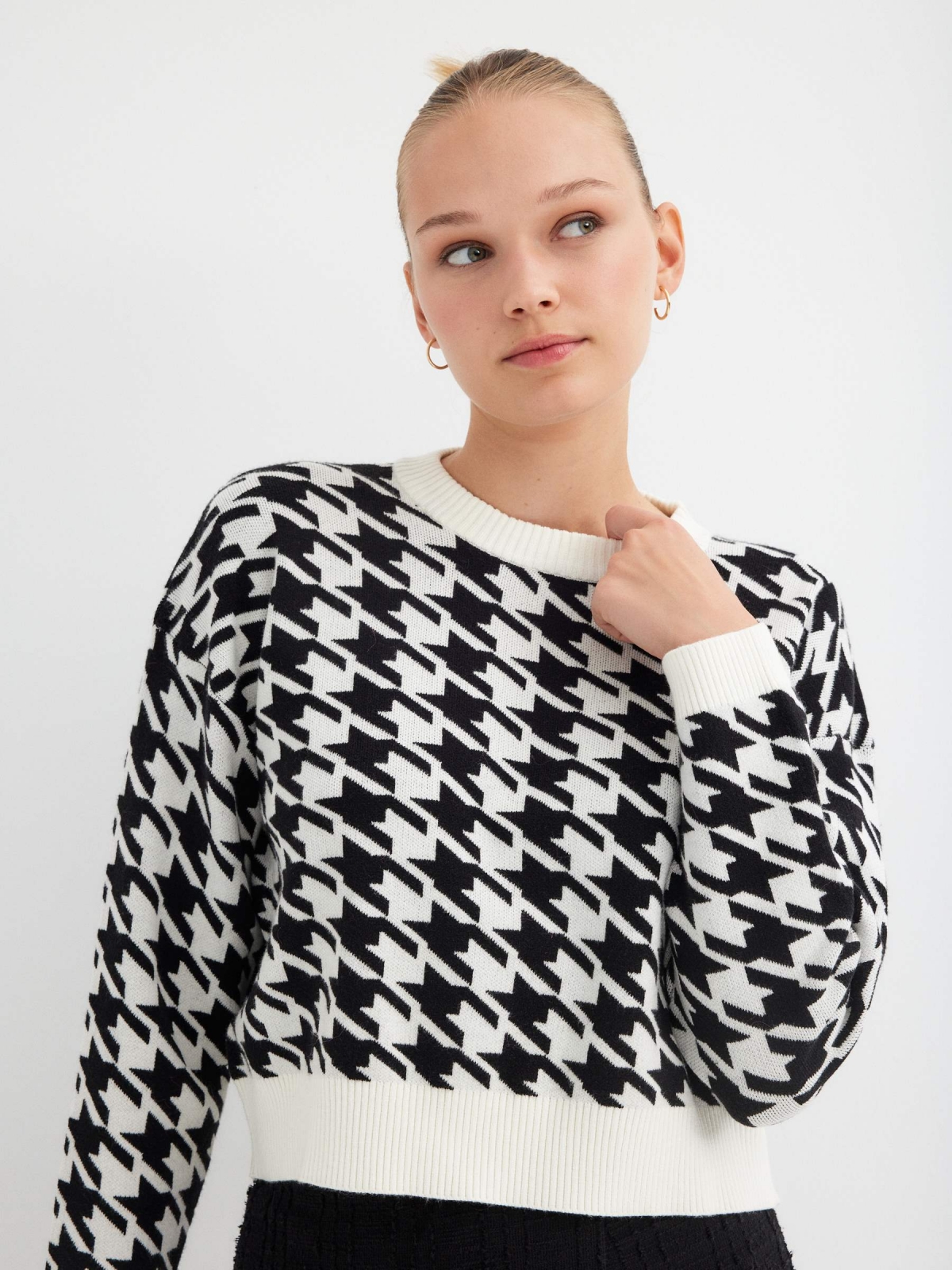  Houndstooth jacquard jumper black