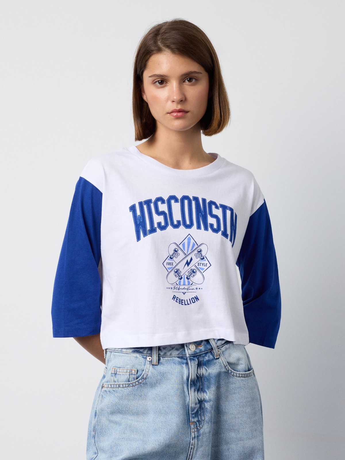 Wisconsin print t-shirt indigo blue middle front view