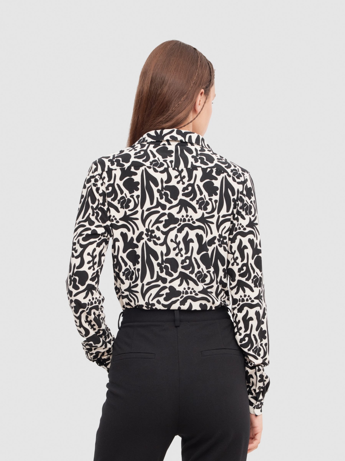 Long sleeve black and white printed slim fit shirt black middle back view