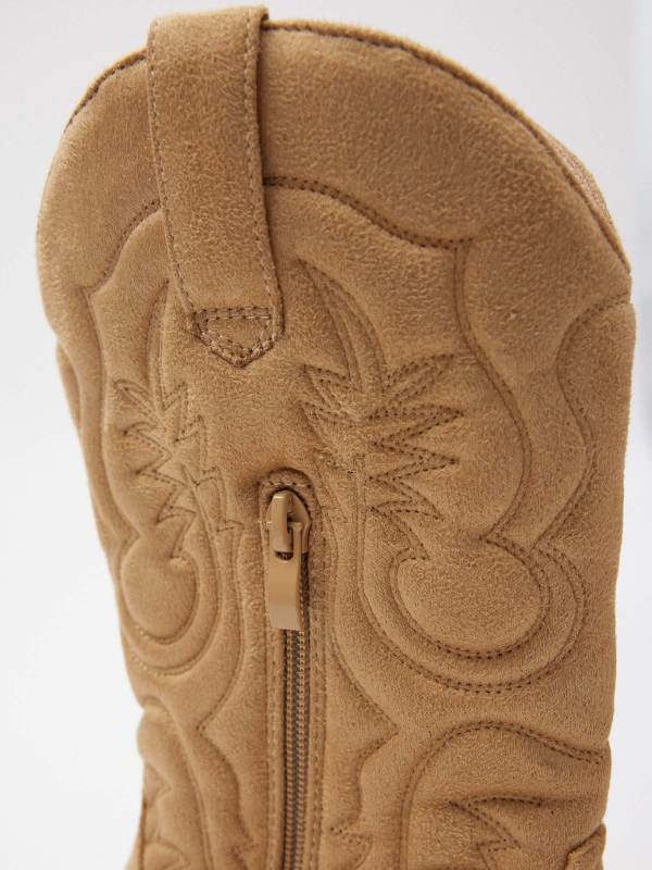 Cowboy ankle boots beige 45º front view