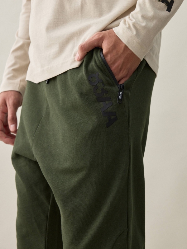 Attitude jogger pants khaki detail view