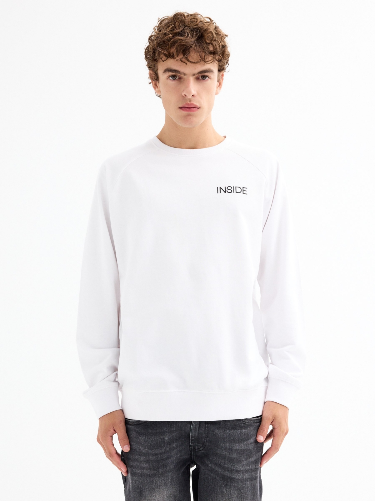 Basic sweatshirt with text white middle front view