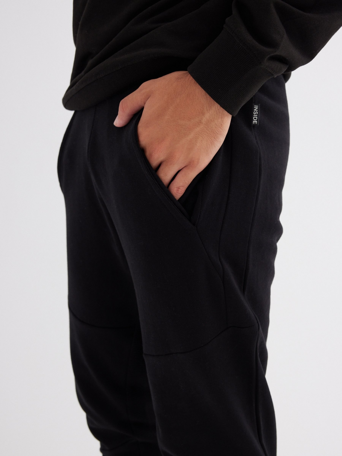  Calças desportivas jogger preto