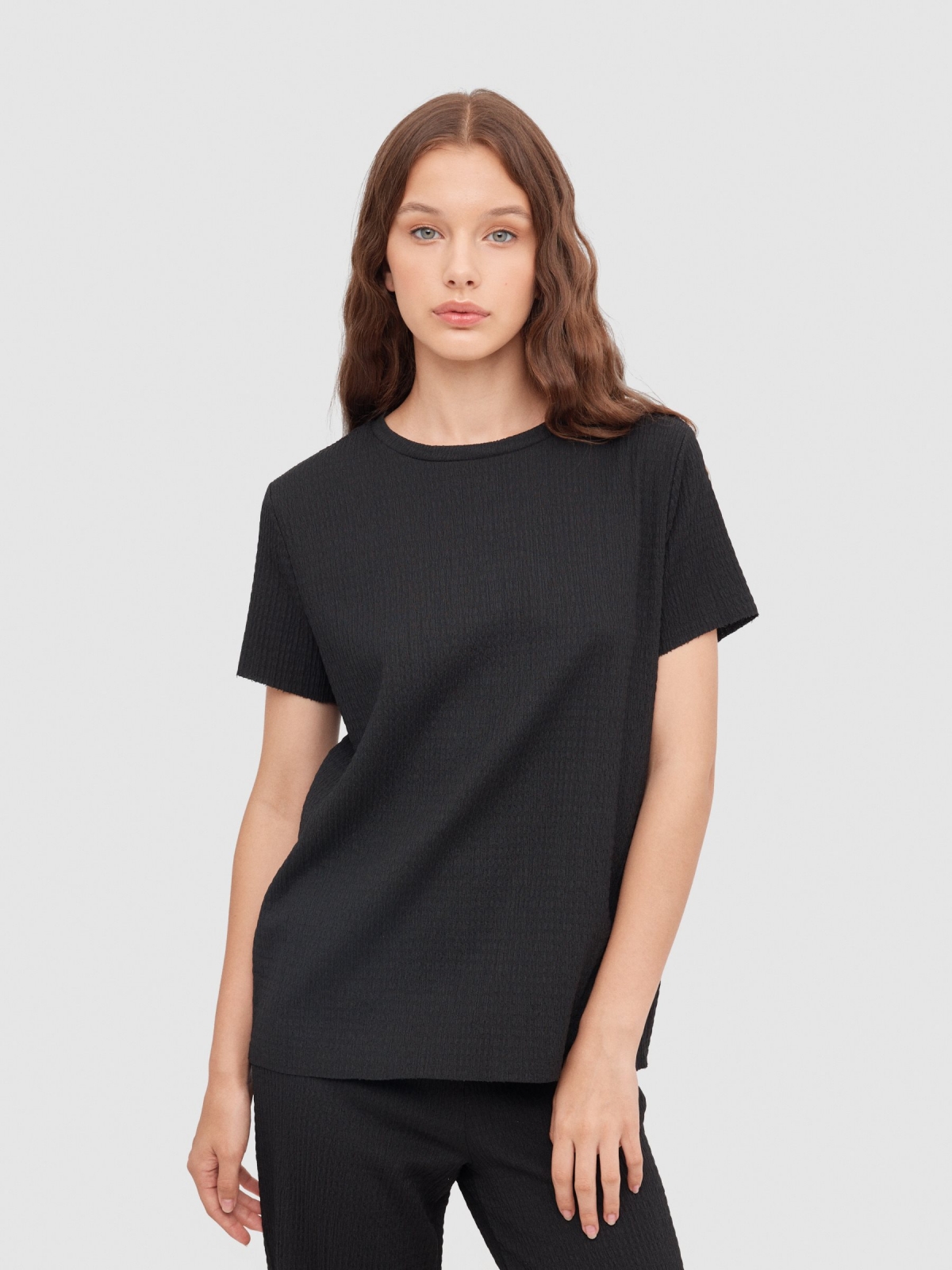 Fluid textured T-shirt