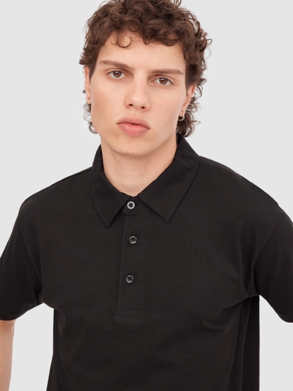  Basic short-sleeved polo shirt black