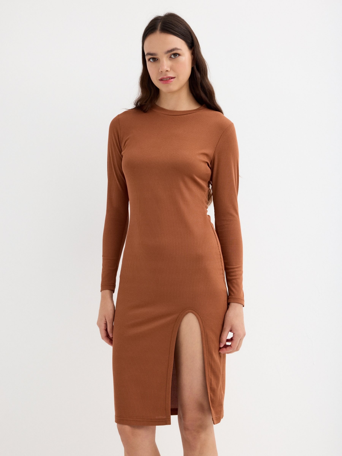 Ribbed midi dress with slit brown three-quarter front view