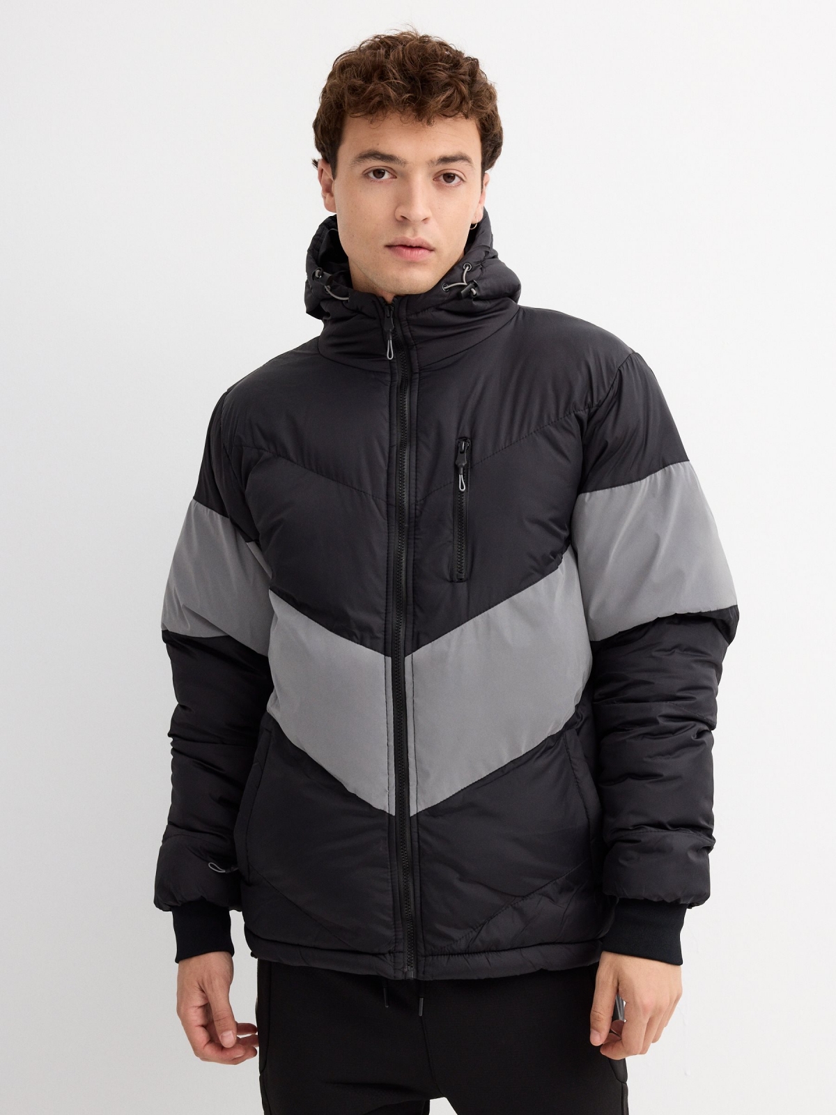 Quilted jacket with hood