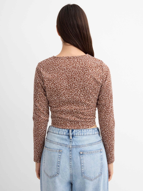 Ruffled T-shirt with print dark brown middle back view