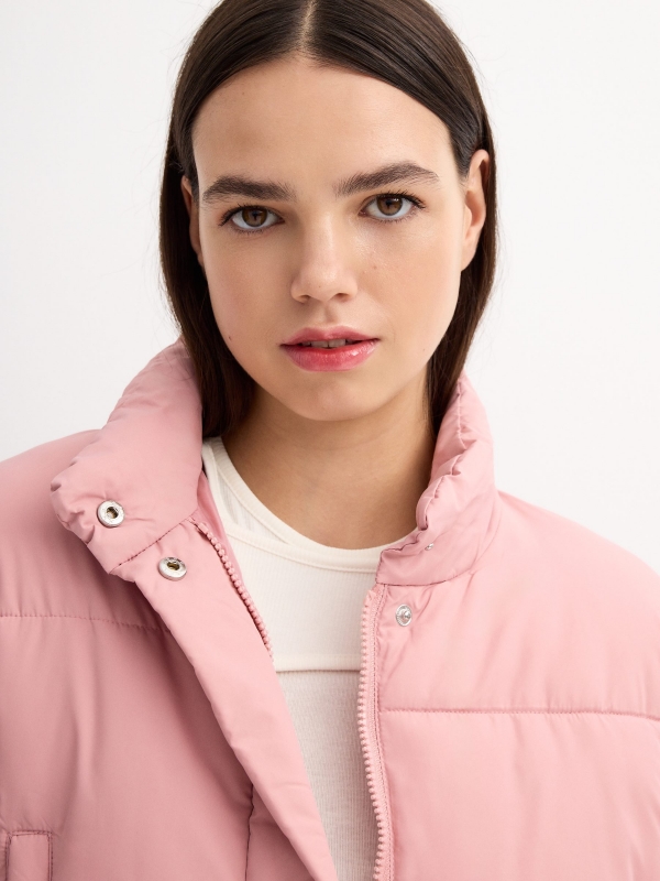 Padded cropped jacket pink detail view