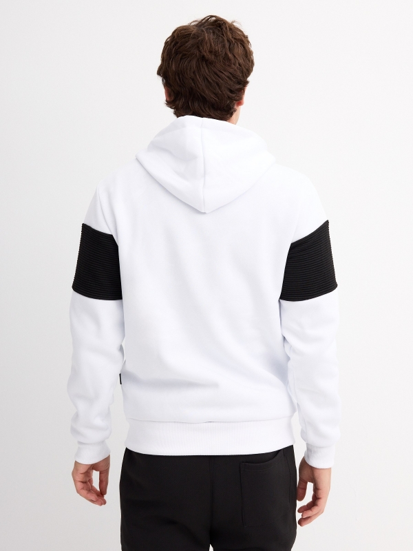 Sweatshirt com cremalheira de camuflagem branco vista meia traseira