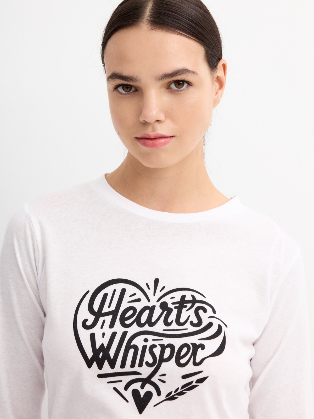 Camiseta Heart Whisper blanco vista detalle