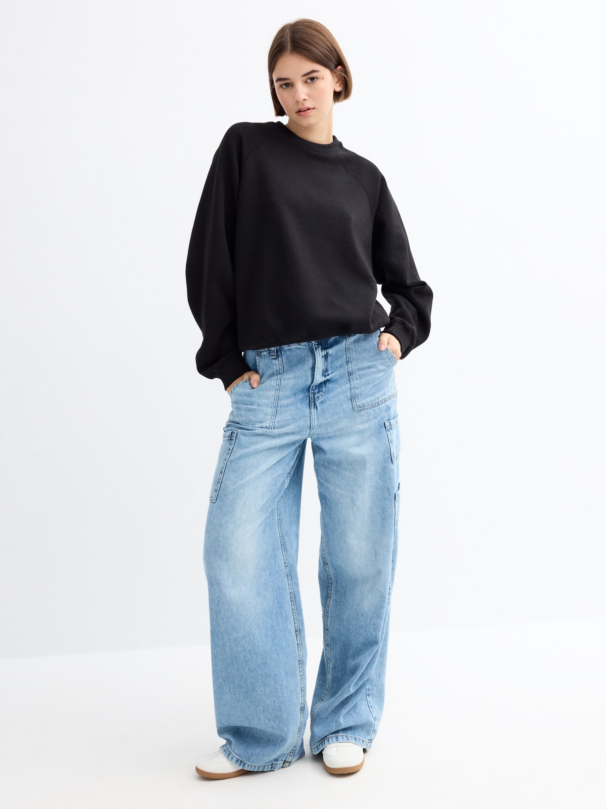 Wide leg carpenter blue jeans light blue general front view