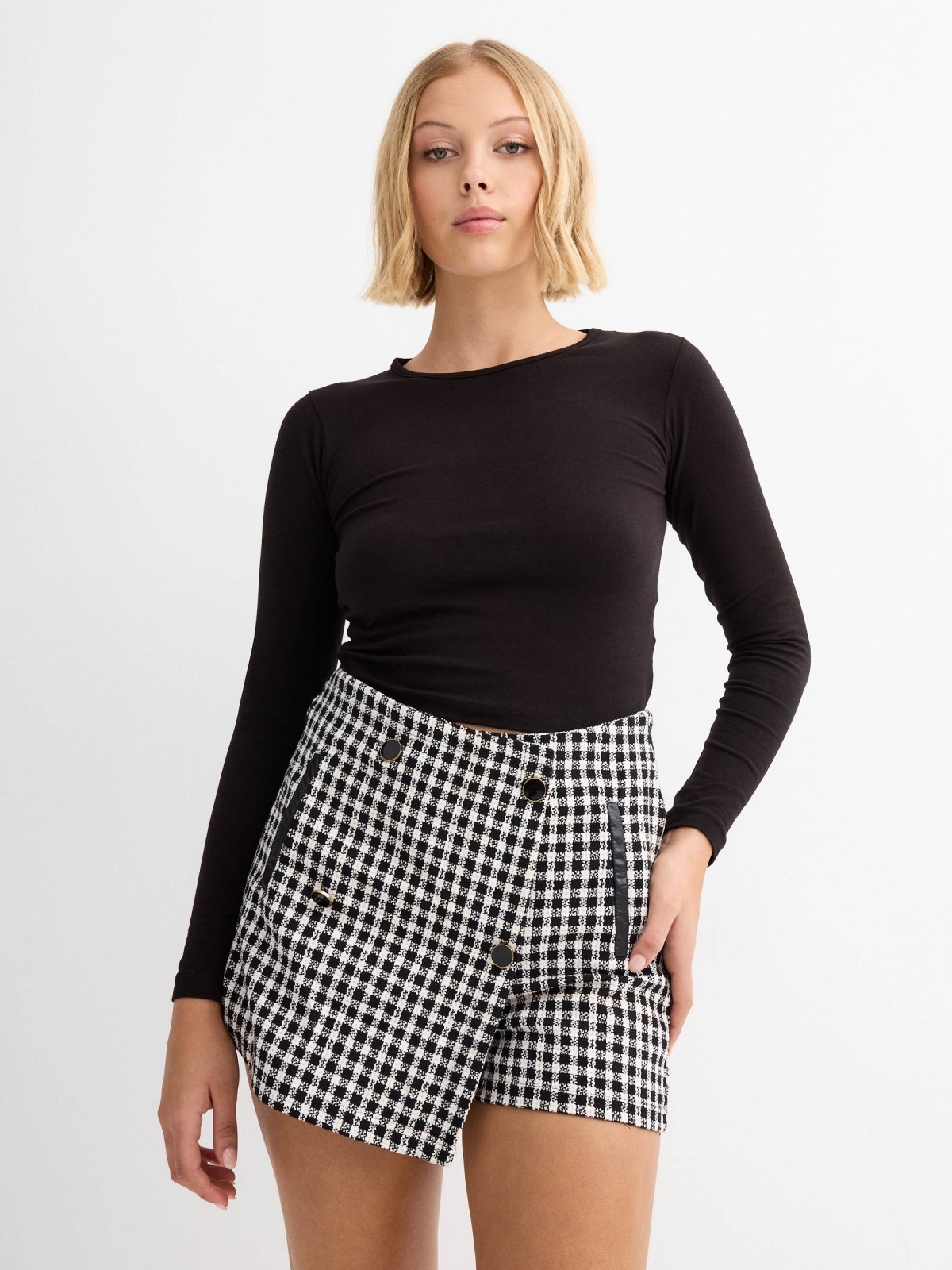 Skort de tweed com botões