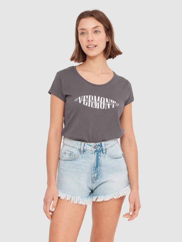 Camiseta crop Vermont malva vista media frontal