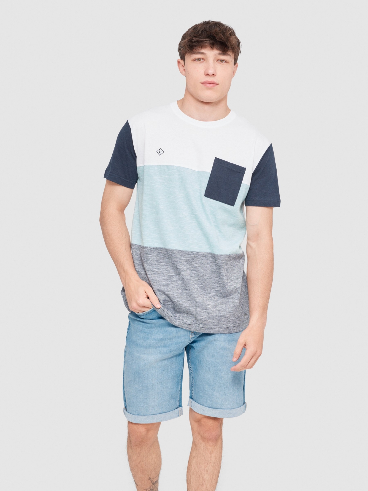 Textured colour block t-shirt