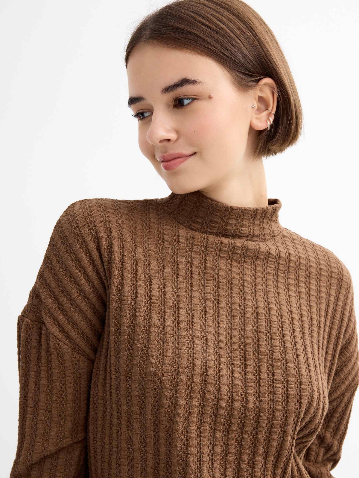 Long sleeve cream textured t-shirt brown detail view