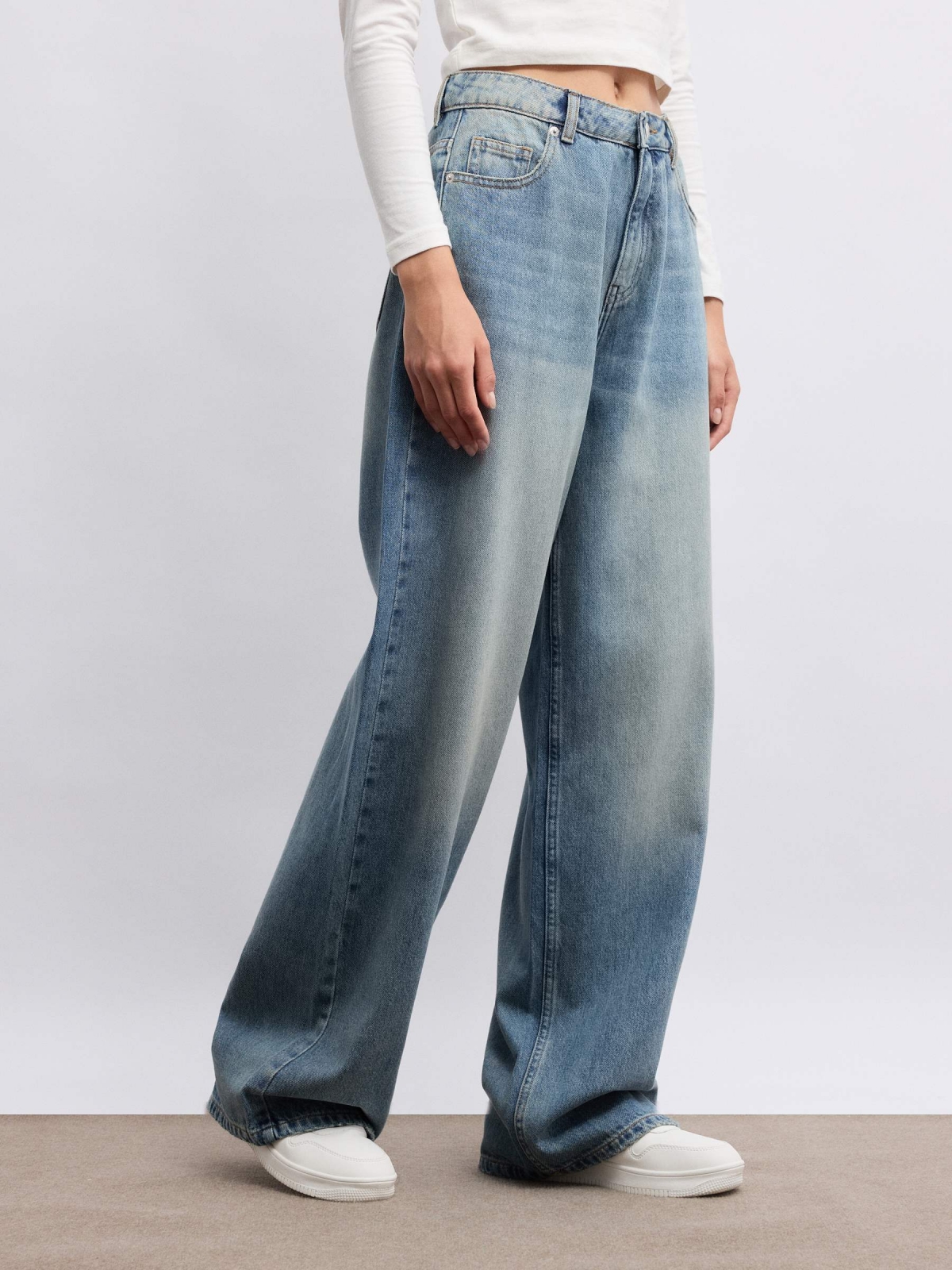 Blue washed wide leg high rise jeans blue detail view