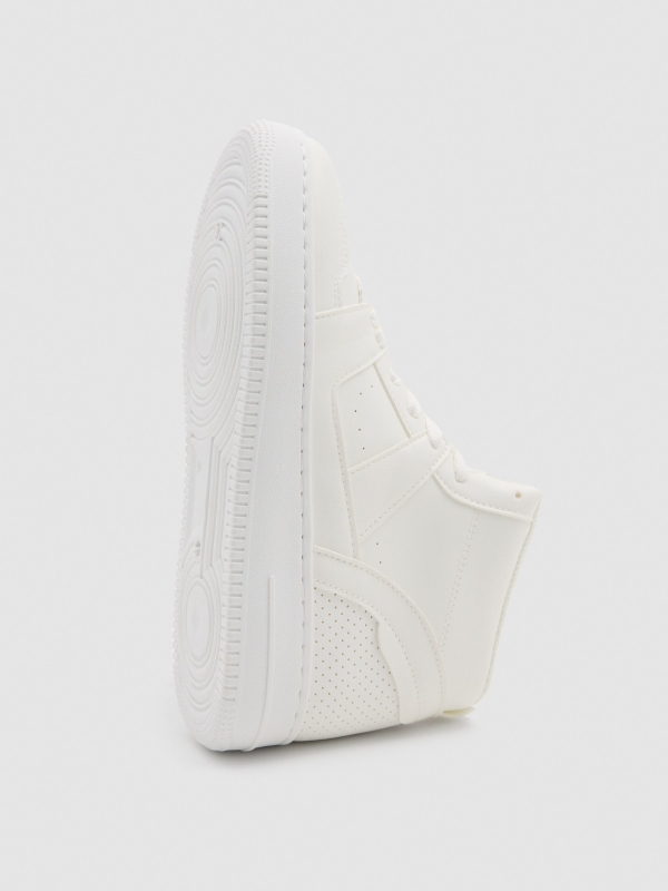 White monochrome sports boots white detail view