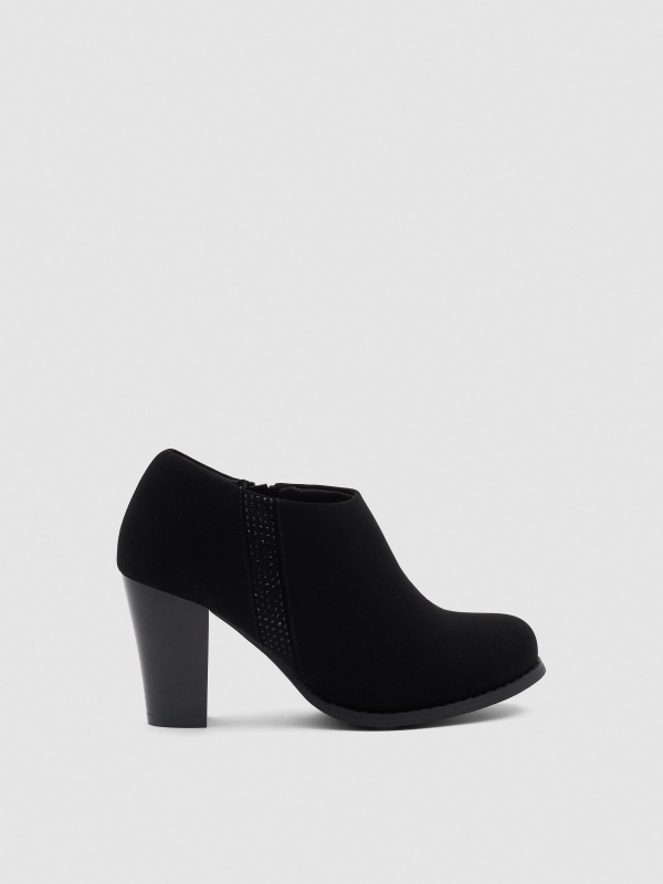 Lateral shine high-heeled shoes black profile view