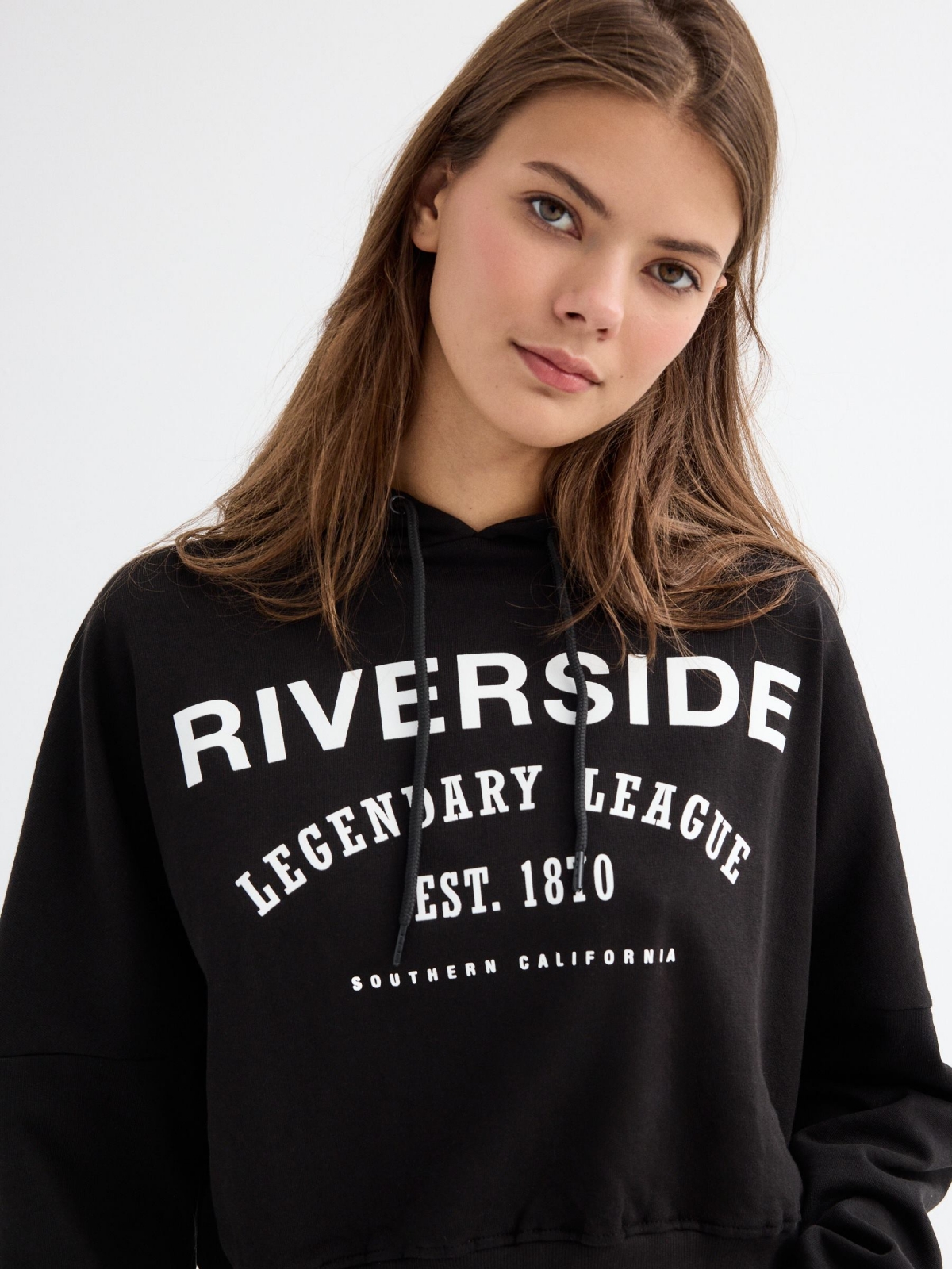 Riverside hoodie black detail view